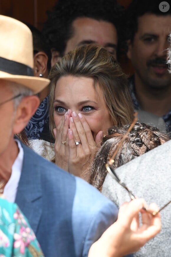 Mariage de Laura Smet et Raphaël Lancrey-Javal à l'église Notre-Dame des Flots au Cap-Ferret le jour de l'anniversaire de son père Johnny Hallyday le 15 juin 2019.