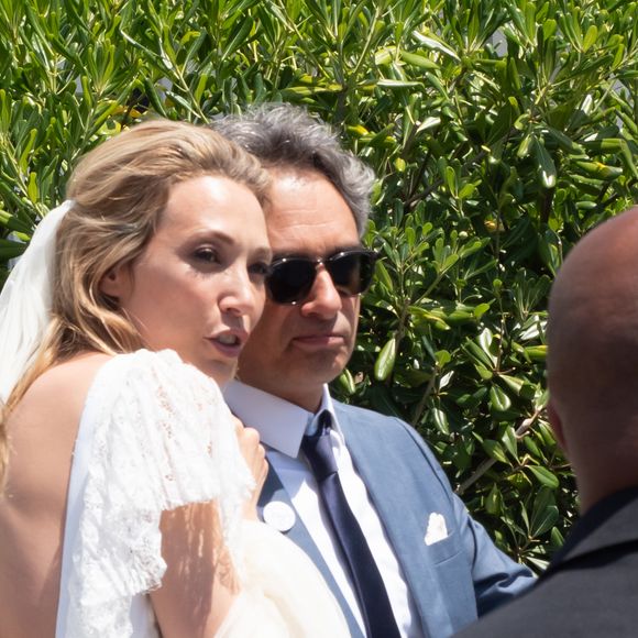 Mariage de Laura Smet et Raphaël Lancrey-Javal à l'église Notre-Dame des Flots au Cap-Ferret le jour de l'anniversaire de son père Johnny Hallyday le 15 juin 2019.