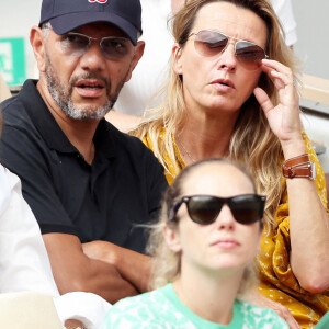 Roschdy Zem et Sarah Lavoine en tribunes des Internationaux de France de tennis de Roland Garros 2023 à Paris le 11 juin 2023. © Jacovides-Moreau/Bestimage