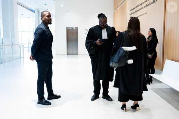 Mathias Pogba (en costume frère du footballeur Paul Pogba) - Ouverture du procès de six proches, cinq amis d'enfance et le frère du footballeur Mathias Pogba devant la 16ème chambre du tribunal correctionnel de Paris pour une tentative d'extorsion, enlèvement et séquestration dont a été victime, en 2022, l'international français Paul Pogba, à Paris, France, le 26 novembre 2024. © Pierre Perusseau/Bestimage 