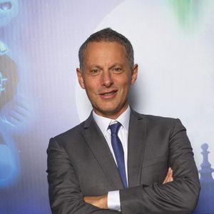 Marc-Olivier Fogiel a caché son homosexualité durant de nombreuses années
Marc-Olivier Fogiel - Photocall de la soirée du 6ème Gala caritatif de l'Institut Rafaël et de la Zag Foundation, dédié à l'accompagnement des enfants en santé intégrative au Pavillon Gabriel à Paris. © Erez Lichtfeld/Bestimage