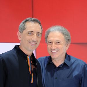 Exclusif - Gad Elmaleh et Michel Drucker - Enregistrement de l'émission "Vivement Dimanche" au studio Gabriel à Paris, présentée par Michel Drucker et diffusée le 29 septembre 2019 sur France 2. Le 11 septembre 2019 © Guillaume Gaffiot / Bestimage 