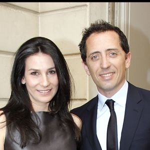 Marie Drucker et son compagnon Gad Elmaleh - cérémonie de remise des insignes d'Officier dans l'Ordre National du Mérite à Gilbert Coullier au Palais de l'Élysée.