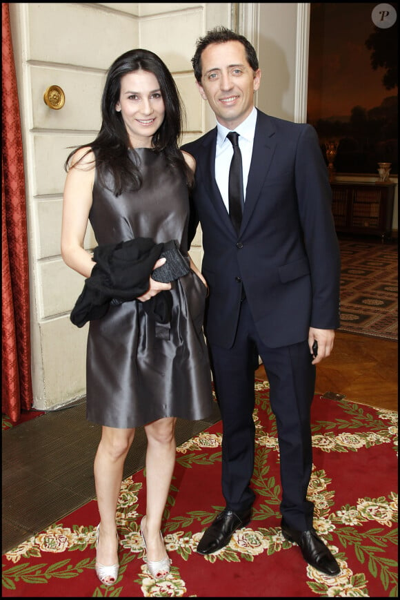 Marie Drucker et son compagnon Gad Elmaleh - cérémonie de remise des insignes d'Officier dans l'Ordre National du Mérite à Gilbert Coullier au Palais de l'Élysée.