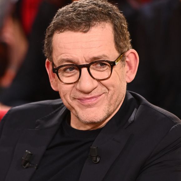 Exclusif - Dany Boon lors de l'enregistrement de l'émission "Vivement Dimanche" au Studio Gabriel et diffusée sur France 3 le 1er décembre 2024. © Guillaume Gaffiot / Bestimage