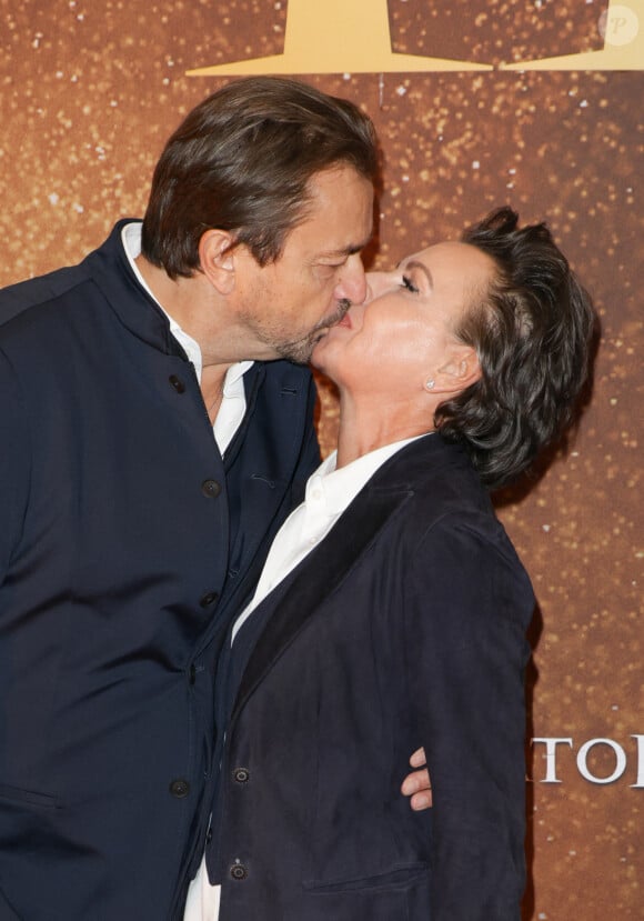 Henri Leconte et sa compagne Maria Dowlatshahi - Avant-première du film "Gladiator 2" au cinéma Pathé Palace à Paris le 10 novembre 2024. © Coadic Guirec / Bestimage 