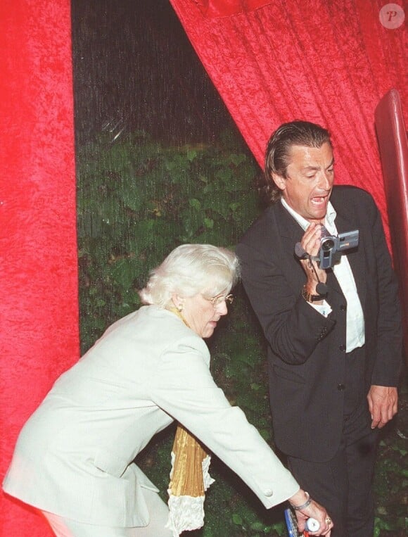 Henri Leconte avec sa mère, soirée Roland Garros au club de l'étoile à Paris.