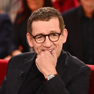 Exclusif - Dany Boon lors de l'enregistrement de l'émission "Vivement Dimanche" au Studio Gabriel et diffusée sur France 3 le 1er décembre 2024. © Guillaume Gaffiot / Bestimage 