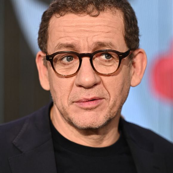 Exclusif - Dany Boon lors de l'enregistrement de l'émission "Vivement Dimanche" au Studio Gabriel et diffusée sur France 3 le 1er décembre 2024. © Guillaume Gaffiot / Bestimage 