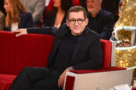 Exclusif - Dany Boon lors de l'enregistrement de l'émission "Vivement Dimanche" au Studio Gabriel et diffusée sur France 3 le 1er décembre 2024. © Guillaume Gaffiot / Bestimage 