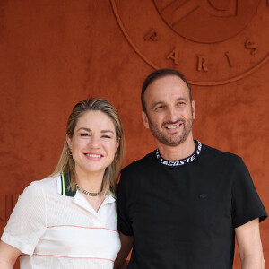 Emilie Dequenne et son mari Michel Ferracci - Célébrités au Village lors des Internationaux de France de tennis de Roland Garros 2023 à Paris le 10 juin 2023. © Jacovides-Moreau/Bestimage