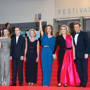 Pierre Lescure, Fleur Pellerin, Rod Paradot, Emmanuelle Bercot, Catherine Deneuve et Benoît Magimel au festival de Cannes, le 13 mai 2015.