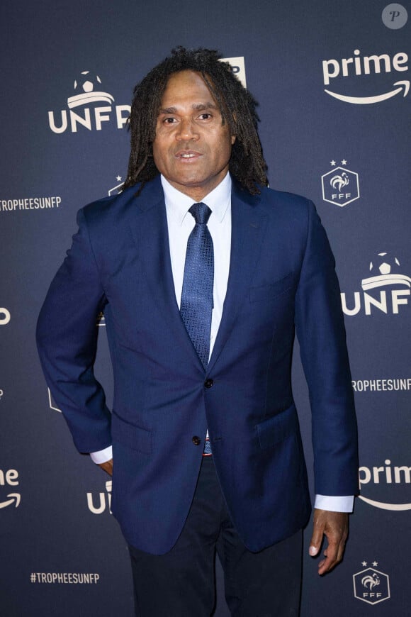 Christian Karembeu au photocall de la 31ème cérémonie des "Trophées UNFP" au Pavillon Gabriel. Paris, le 28 mai 2023.