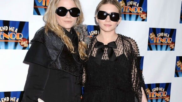 Mary-Kate Olsen, en deuil après sa rupture, et sa jumelle Ashley contrastent avec la radieuse Julianne Moore !