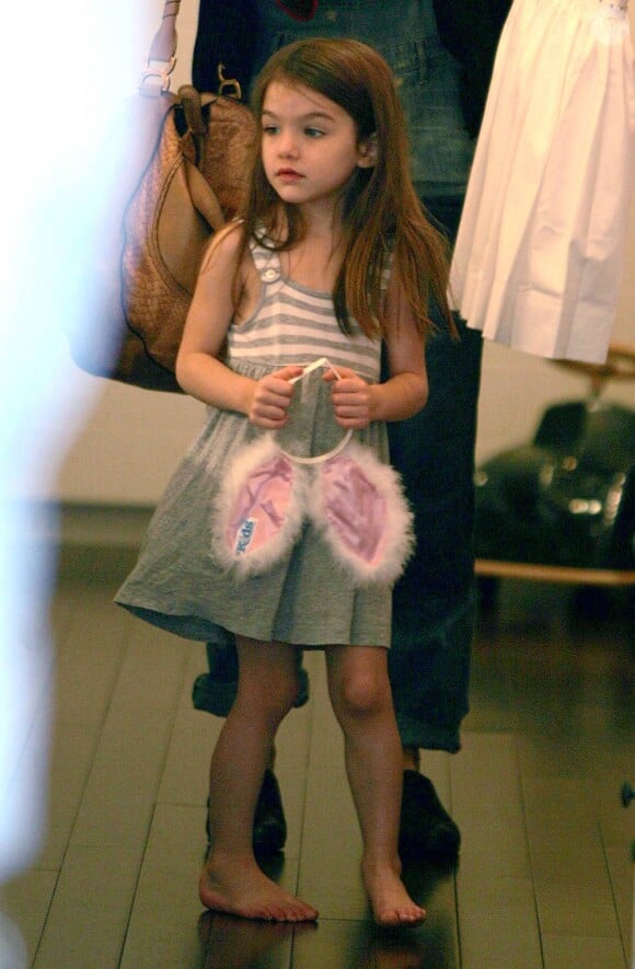Katie Holmes et sa fille Suri à New York, le 8 avril 2010
