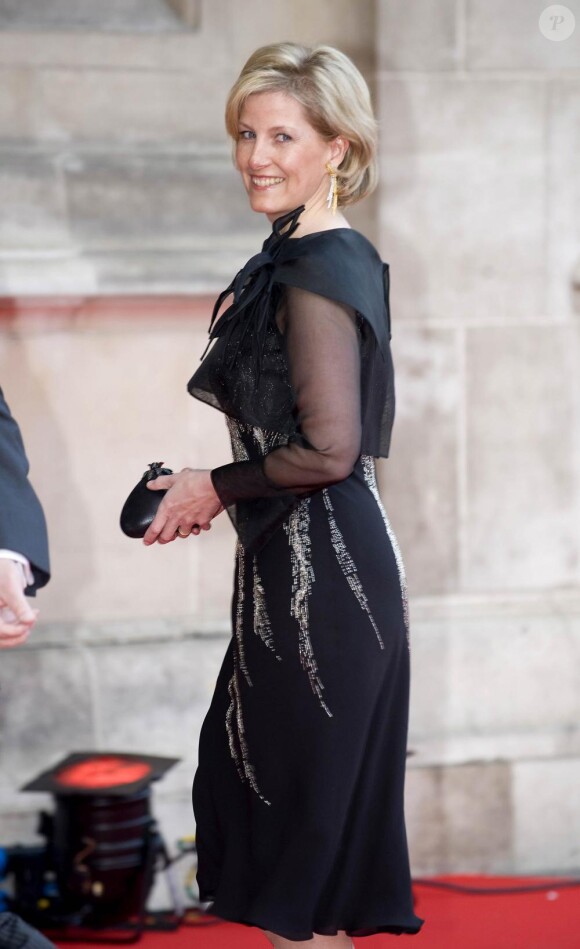 Le prince Edward et son épouse Sophie arrivent à l'exposition privée Grace Kelly : Style Icon, le 15/04/2010.