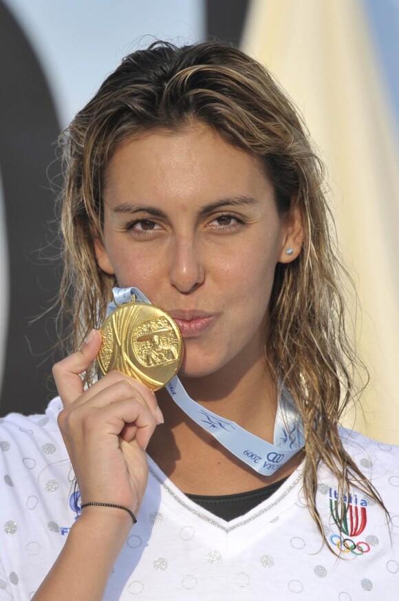 Alessia Filippi championne italienne qui ne tarit pas d'éloges sur Laure Manaudou