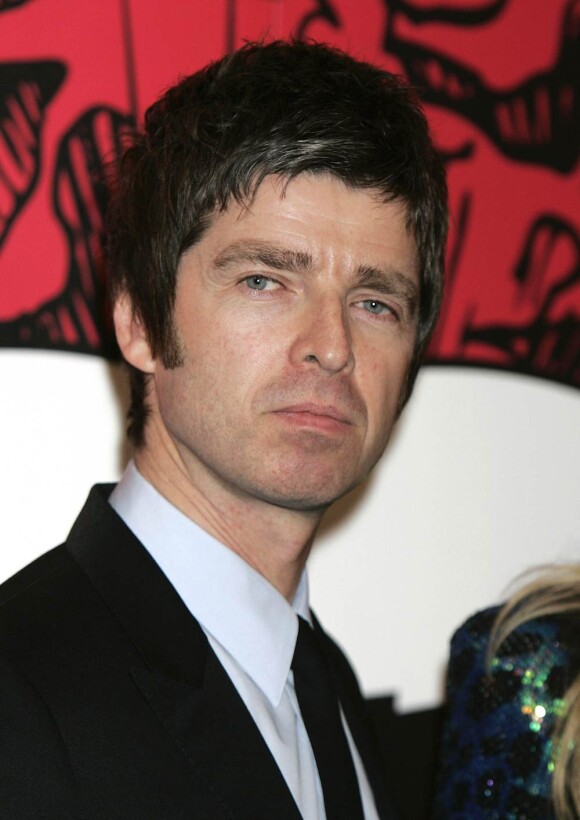 Noel Gallagher : son agresseur de septembre 2008 a été condamné à 12 mois de détention à domicile