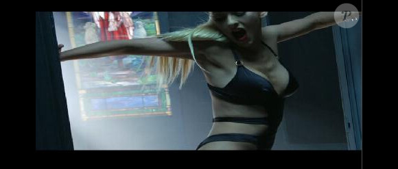Christina Aguilera dans le trailer de 10 secondes de son dernier clip Not Myself Tonight