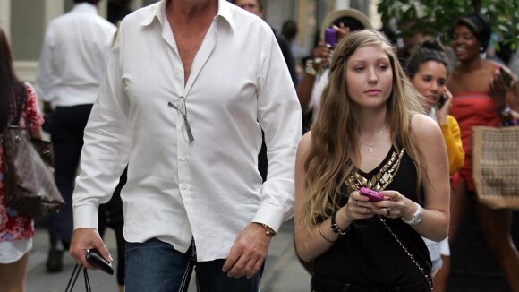 David Hasselhoff : Quand sa fille joue les daddy-sitter relookeuse... il est aux anges !