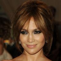 Jennifer Lopez et Halle Berry : Leurs parfums seraient toxiques !