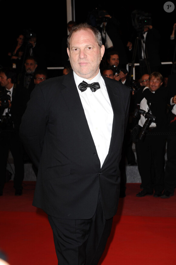 Harvey Weinstein, sans son épouse, Georgina Chapman,lors de la montée des marches pour le film Blue Valentine durant le 63e festival de Cannes le 18 mai 2010