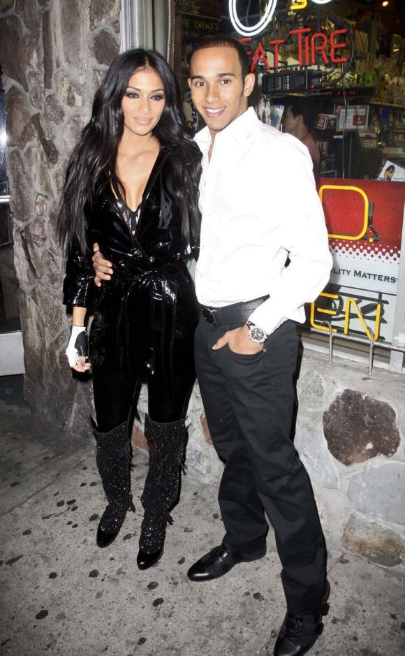 Nicole Scherzinger et Lewis Hamilton à Los Angeles, le 23 novembre 2008