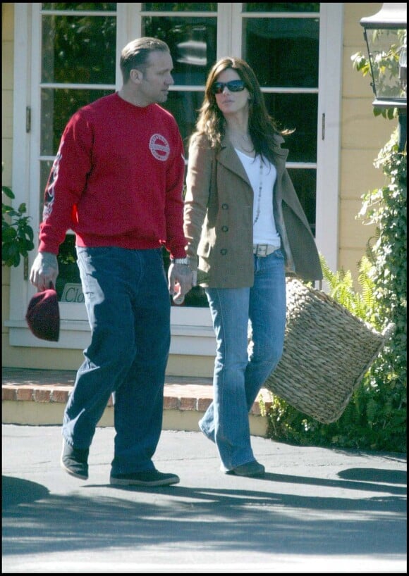 Sandra Bullock et Jesse James, 2005
