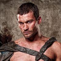 Andy Whitfield : Le beau et musclé Spartacus est guéri de son cancer !