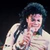 Michael Jackson sur scène en 1988. Sheryl Crow l'accompagnait comme choriste.