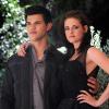 Taylor Lautner et Kristen Stewart lors du photocall de Twilight 3 à Rome le 17 juin 2010