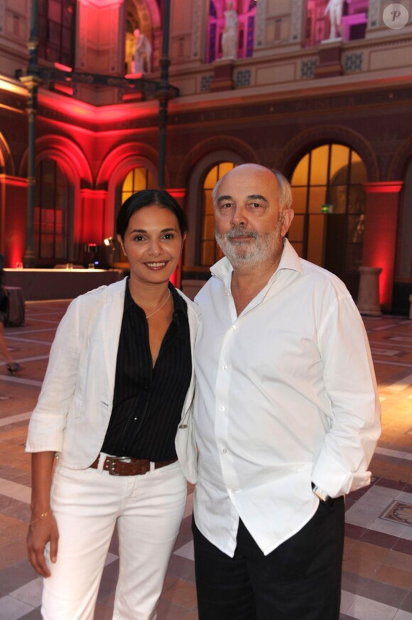Saida Jawad et Gérard Jugnot à l'occasion du cocktail qui s'est tenu à l'Ecole Nationale des Beaux-Arts dans le cadre de la Fête du Cinéma, le 30 juin 2010.