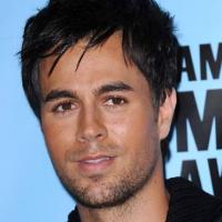 Enrique Iglesias... tout nu !