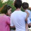 Asia Argento passe des vacances à Forte dei Marmi en Italie avec son mari Michele Civetta, et ses enfants Nicola Giovanni et Anna Lou