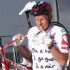 Patrick Poivre d'Arvor lors de l'Etape du coeur du Tour de France, entre Bordeaux et Pauillac, au profit de l'association Mécénat Chirurgie Cardiaque le 24 juillet 2010