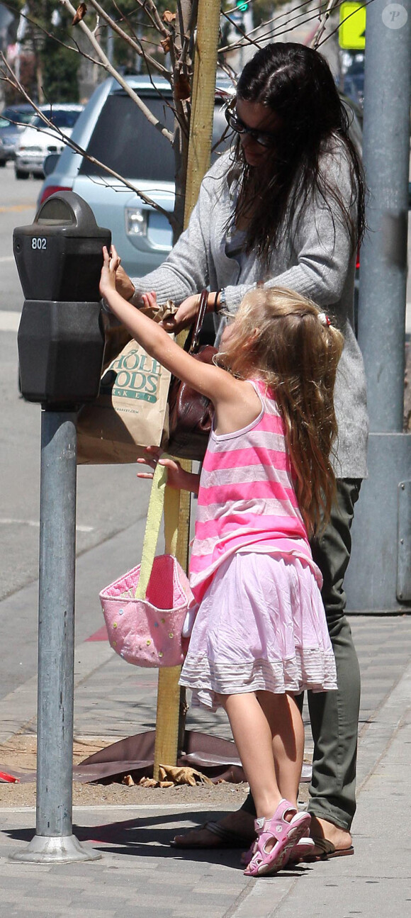 Jennifer Garner et sa petite Violet (4 août 2010 à Los Angeles)