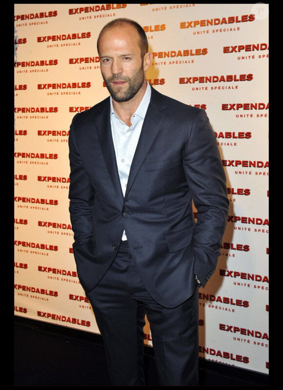 Jason Statham lors de l'avant-première du film The Expendables le 5 août 2010 à Paris au Grand Rex