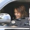Jessica Alba face à un policier à Beverly Hills le 11 août 2010
