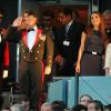 Rania de Jordanie, le roi Abdallah II et leur fille Iman le 19 août 2010 en Ecosse lors d'une cérémonie militaire.