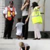 Angelina Jolie et ses enfants à Cancun, Mexique (29 juin 2010)