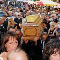 Obsèques de François Marcantoni : Un adieu ému et respectueux, mais sans ses amis Bébel et Delon...