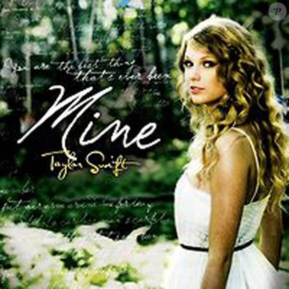 Taylor Swift, Mine, disponible depuis le 4 août 2010