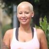 Amber Rose fait de la marche avec des amis dans West Hollywood à la fin du mois d'août 2010