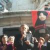 Bernard-Henri Lévy fait un discours lors de la manifestation pour Sakineh Ashtiani Mohammadi le 12 septembre 2010 à Paris