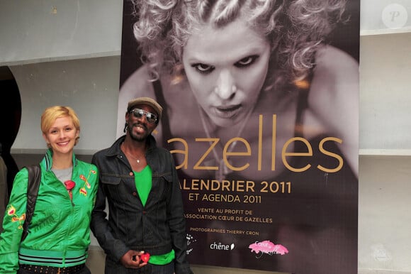 Marco Prince et sa bien-aimée lors du concert So In Love à la Cigale à Paris au profit de l'association Coeur de Gazelles le 11 septembre 2010