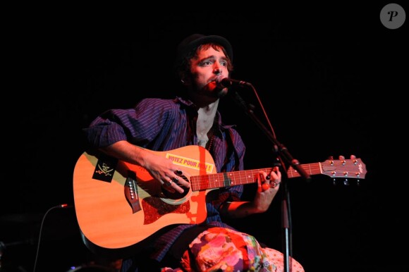 Soan lors du concert de solidarité Rock sans papiers à Bercy le 18 septembre 2010
