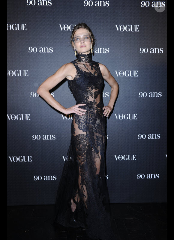 Natalia Vodianova lors de la soirée pour les 90 ans du magazine Vogue France à Paris le 30 septembre 2010