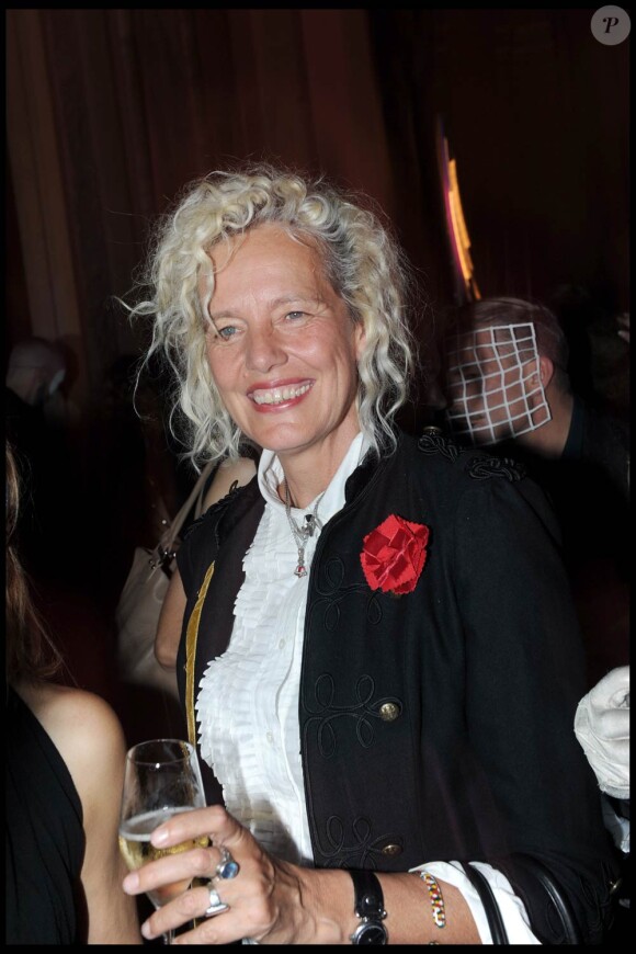 Ellen von Ünwerth à l'occasion de la soirée Grazia, qui s'est tenue à l'Opéra Garnier, à Paris, le 5 octobre 2010.
