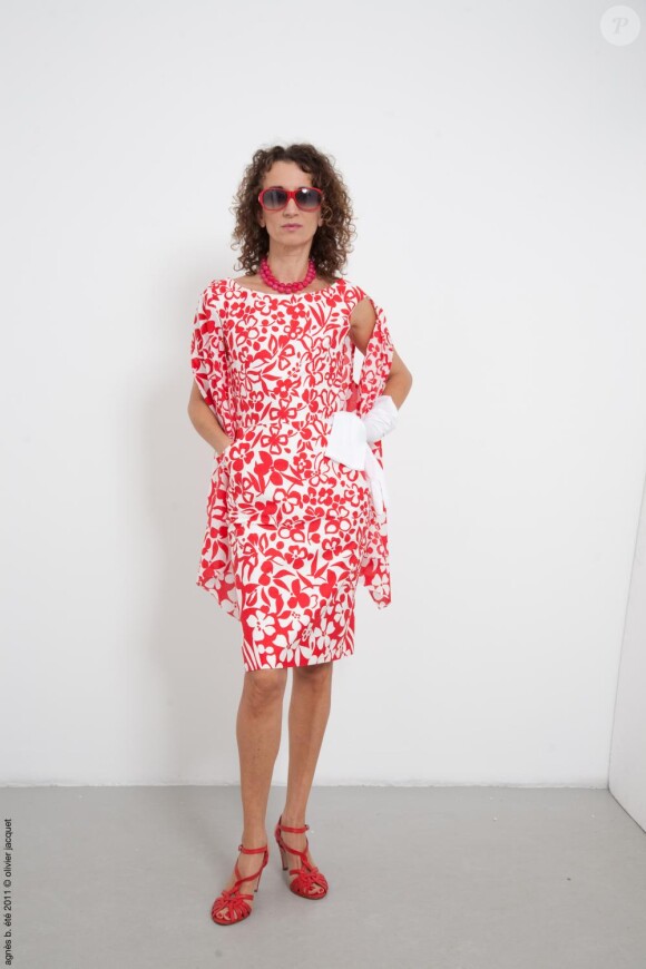 Silhouette du défilé Agnès B P/E 2011