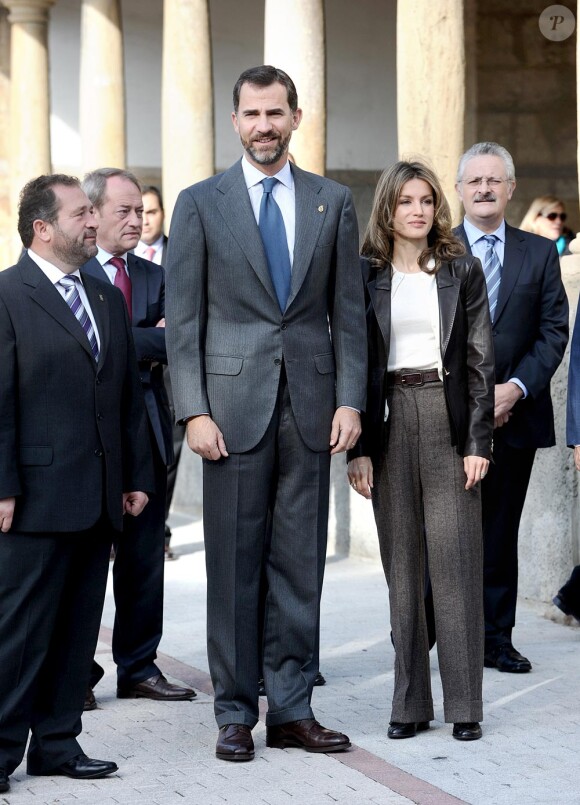 Letizia et Felipe d'Espagne en visite à Lastres, en Espagne, le 23 octobre 2010